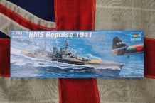 images/productimages/small/HMS Repulse 1941 Trumpeter 1;700 voor.jpg